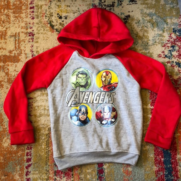 Marvel Other - 🧜🏼‍♀️3 for $15 item!🧜🏼‍♀️ avengers hoody